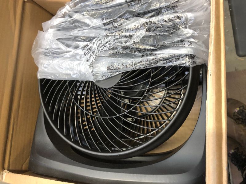 Photo 2 of Amazon Basics 3 Speed Small Room Air Circulator Fan, 11-Inch 11-Inch Air Circulator Fan