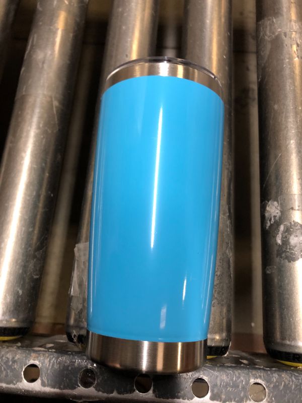 Photo 1 of 20oz stainless steel tumbler 
BLUE