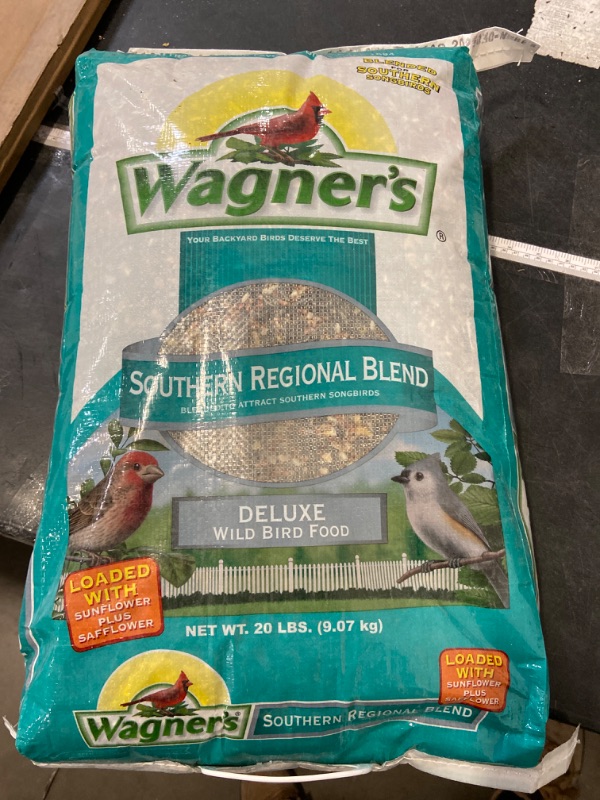 Photo 2 of Wagner's Southern Regional Blend Deluxe Wild Bird Food