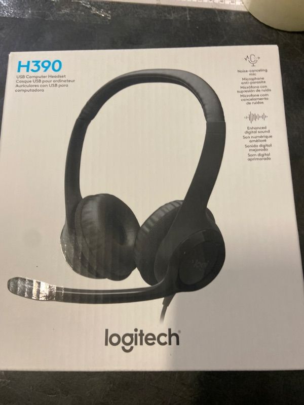 Photo 3 of Logitech H390 Wired Headset, Stereo Headphones with Noise-Cancelling Microphone, USB, In-Line Controls, PC/Mac/Laptop - Black