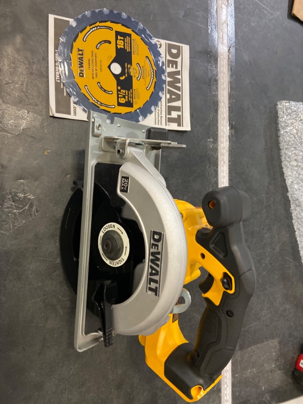 Photo 2 of Dewalt DCS393 Bare Tool 20V MAX 6 1/2" Circular Saw
