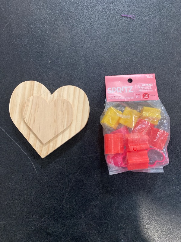 Photo 1 of 2 piece lot - Mondo Llama Wood base heart (paintable) / Spritz Mini spring toys
