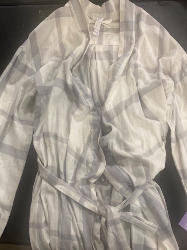 Photo 2 of Women's Flannel Robe - Stars Above™ Gray XL/XXL