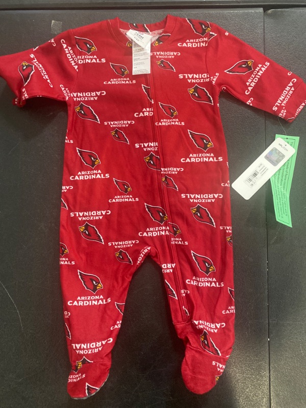 Photo 1 of Infant Arizona Cardinals Cardinal Piped Raglan Full-Zip Sleeper / 3-6 Months