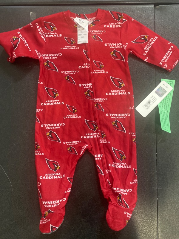 Photo 2 of Infant Arizona Cardinals Cardinal Piped Raglan Full-Zip Sleeper / 3-6 Months