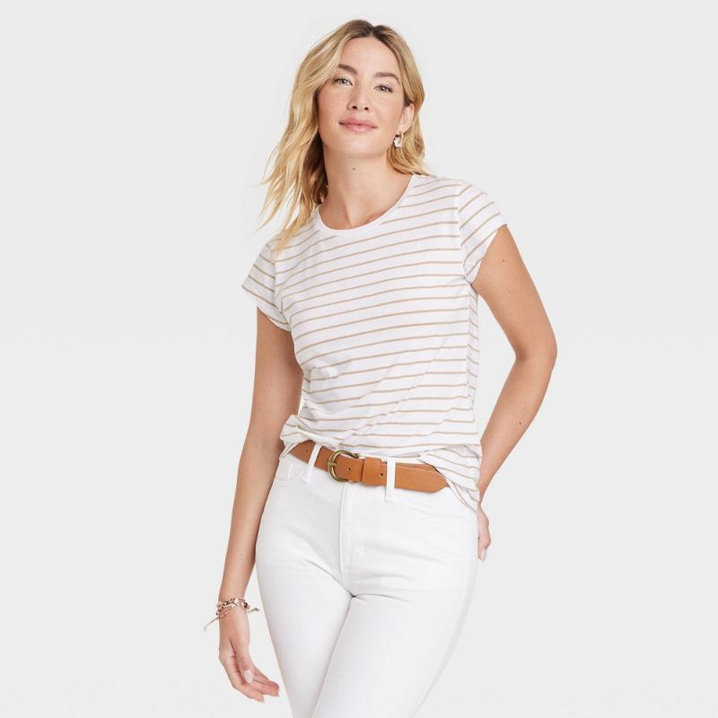 Photo 1 of Women's Fitted Crew Short Sleeve T-Shirt - Universal Thread™ White Striped XS