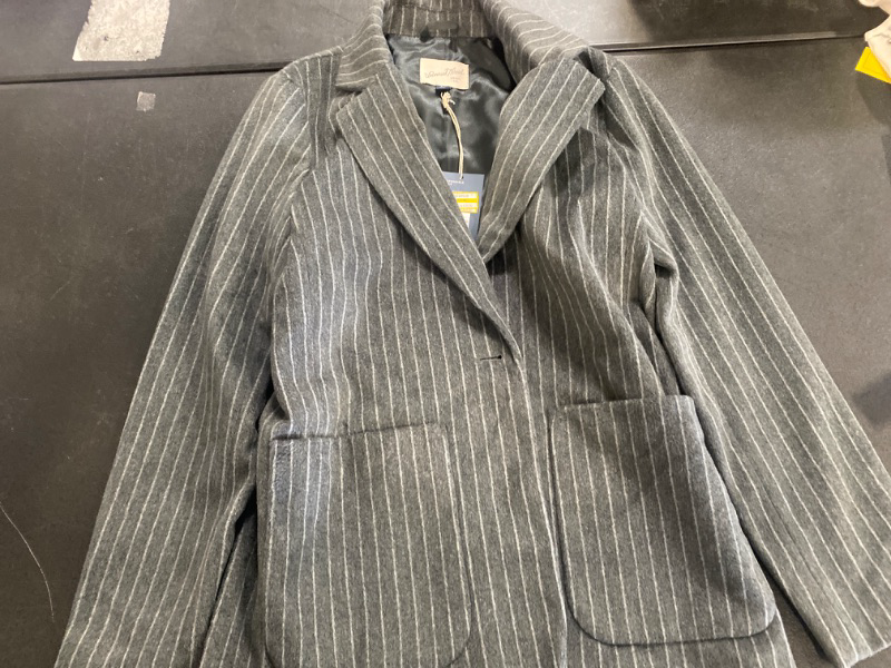 Photo 2 of Women's Relaxed Fit Blazer - Universal Thread™ Gray XS