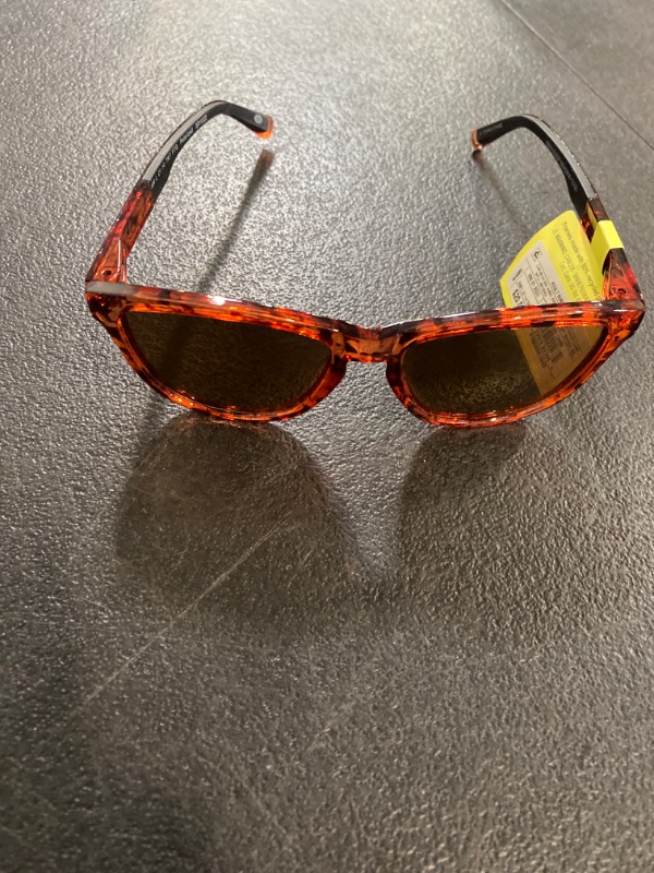 Photo 2 of Women's Tortoise Print Surf Shade Sunglasses with Mirrored Polarized Lenses - All in Motion™ Brown