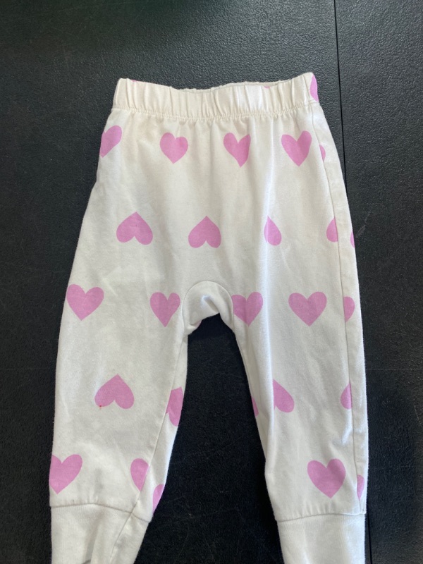 Photo 1 of Size 18M Girls Cat & Jack Heart Pajama Bottoms