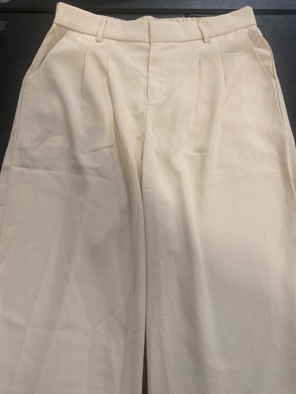 Photo 2 of Wide Leg, High Rise, Beige trousers. Size Large