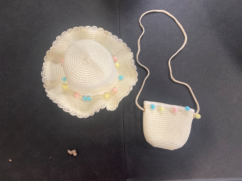 Photo 2 of Girls Straw Hat Sun Hat Summer Straw Hat for Girls Summer Beach Sun Hats Brim Sun Protection Hat