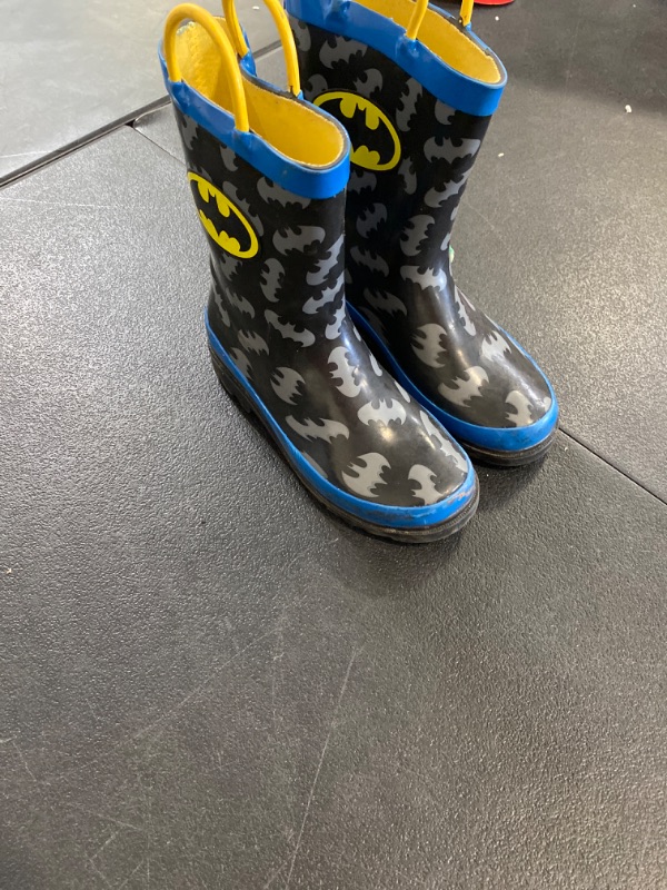 Photo 2 of Size 1 - Kids DC Comics Kids Boys' Superman Character Printed Waterproof Easy-On Rubber Rain Boots