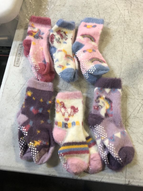 Photo 1 of 6 PCK GIRLS FUZZY UNICORN SOCKS