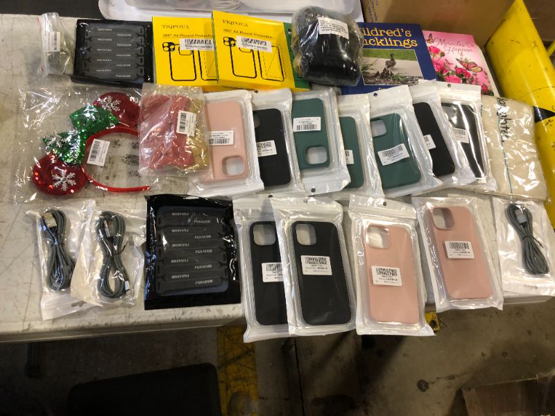 Photo 1 of 25 PCS MISC. ITEMS BAG LOT