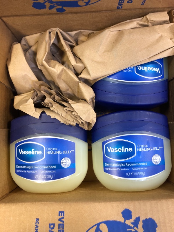 Photo 1 of 3 sets of vaseline 