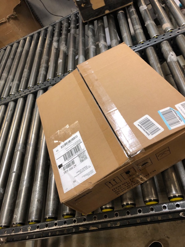 Photo 1 of R&T Toilet Seat Riser 2'' Raised Seat with Removable Padded Handles Fit for Elongated Toilets