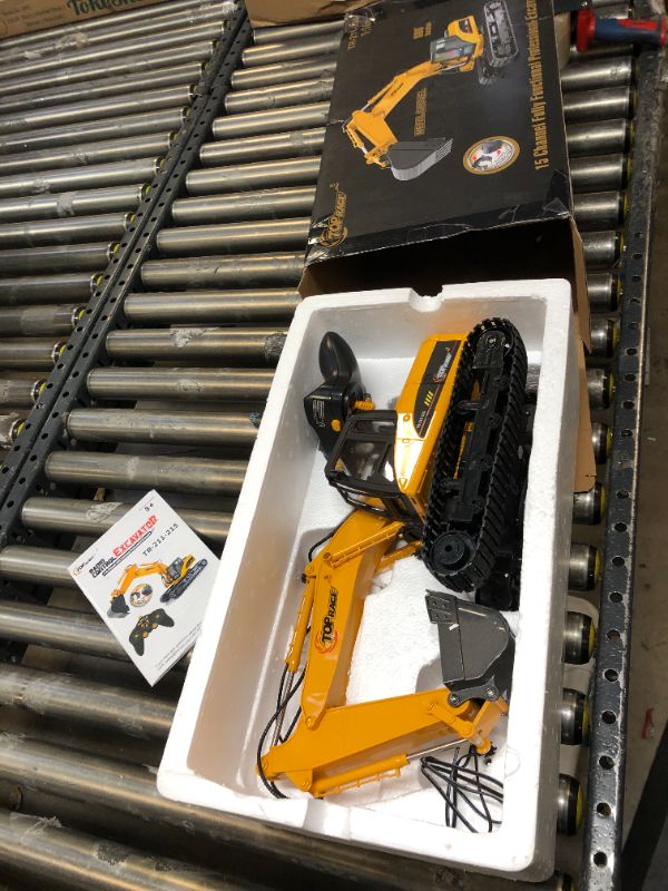 Photo 1 of Top Race 15 Channel Full Functional Remote Control Excavator Construction Tractor - Remote Excavator Toy with 2.4Ghz Transmitter and Metal Shovel - Remote Controlled Excavator Mini Excavator Shovel & Fork