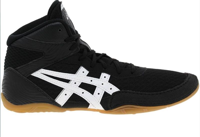 Photo 1 of ASICS Matflex size 7 Wrestling Shoes - Mens
