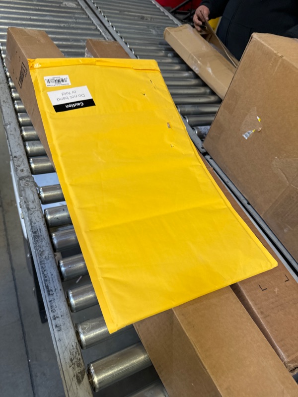 Photo 1 of Cricut StandardGrip Machine Mats 12in x 24in, Reusable Cutting Mats for Crafts with Protective Film, Use with Cardstock, Vinyl and More, Compatible with Cricut Explore & Maker, (Green, 3 Count) StandardGrip 12"x24"