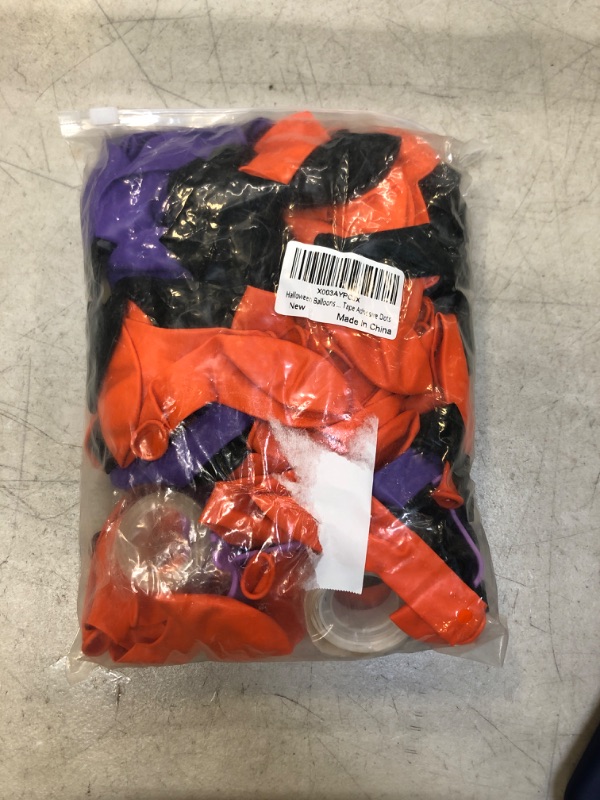 Photo 2 of Halloween Balloon Arch Kit -129Pcs Orange Black Purple Balloons Garland for Outdoor Indoor Halloween Decor, Birthday Party Decorations, Yard, Home Wall Black,orange,purple