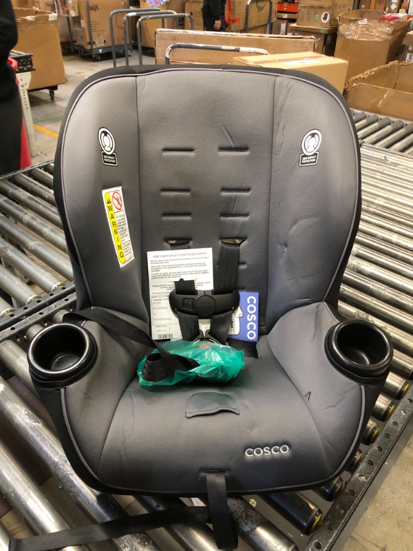 Photo 2 of Cosco Onlook 2-in-1 Convertible Car Seat, Rear-Facing 5-40 pounds and Forward-Facing 22-40 pounds and up to 43 inches, Black Arrows