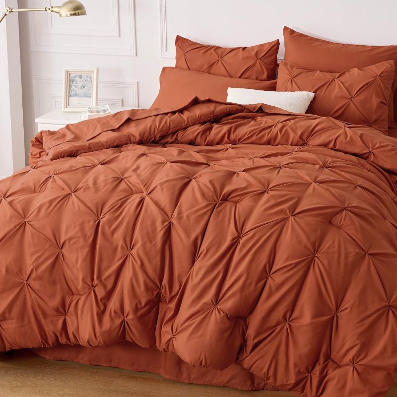 Photo 1 of .Bedsure Queen Comforter Set - Bed in a Bag Queen , Pintuck Bedding Sets Burnt Orange Bed Set with Comforter, Sheets, Pillowcases & Shams
UNKNOWN SIZE 