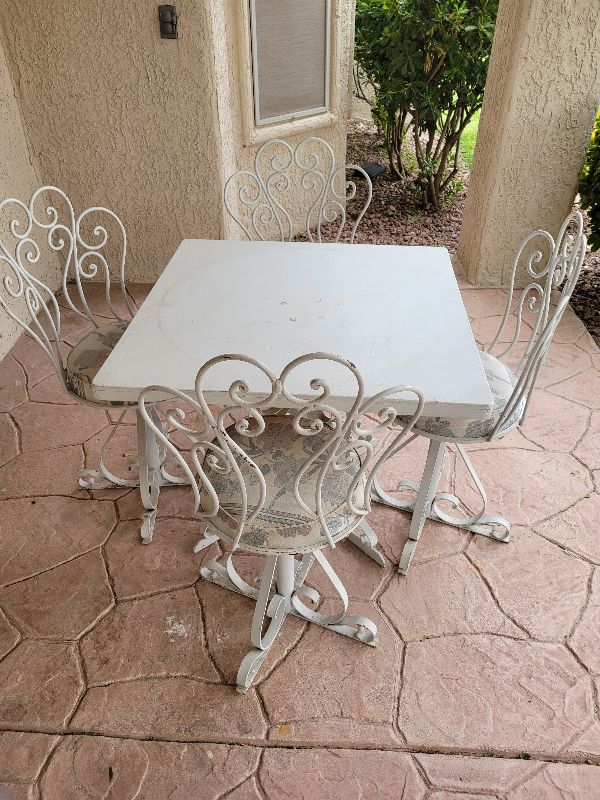 Photo 1 of VINTAGE WROUGHT IRON BISTRO TABLE W/ 4 CHAIRS