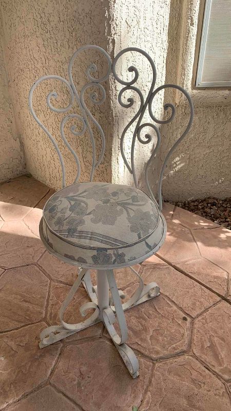 Photo 3 of VINTAGE WROUGHT IRON BISTRO TABLE W/ 4 CHAIRS