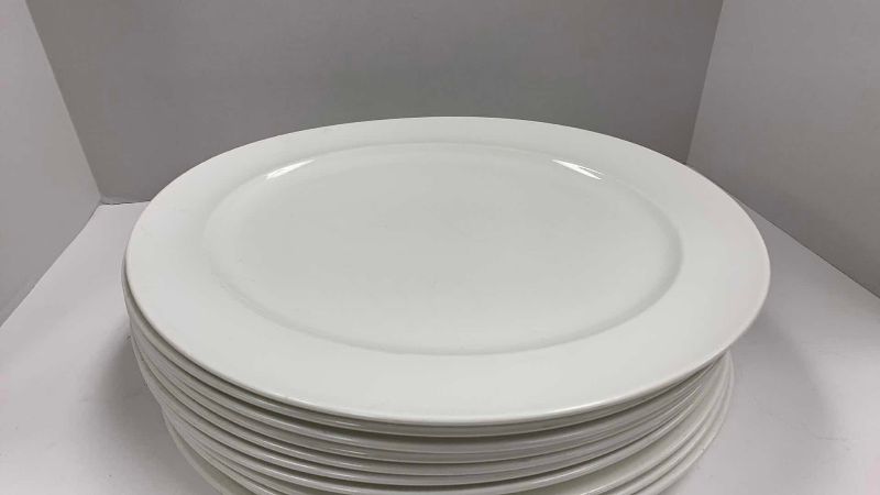 Photo 1 of 10-WEDGEWOOD HOTEL MAXADURA LARGE DINNER PLATES 15” X 12”