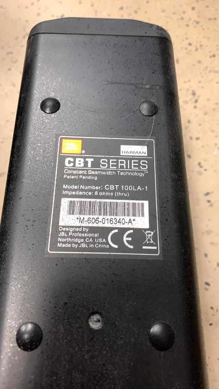 Photo 1 of JBL CBT CONSTANT BAND TECHNOLOGY SOUND BAR MODEL CBT 100LA-1 WITH WALL MOUNT