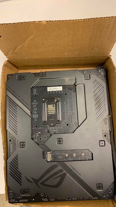 Photo 1 of COMPUTER MAXIMUS XII MOTHERBOARD