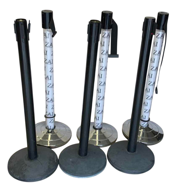 Photo 1 of 3 USB LIGHTED AND 3 REGULAR STANCHIONS