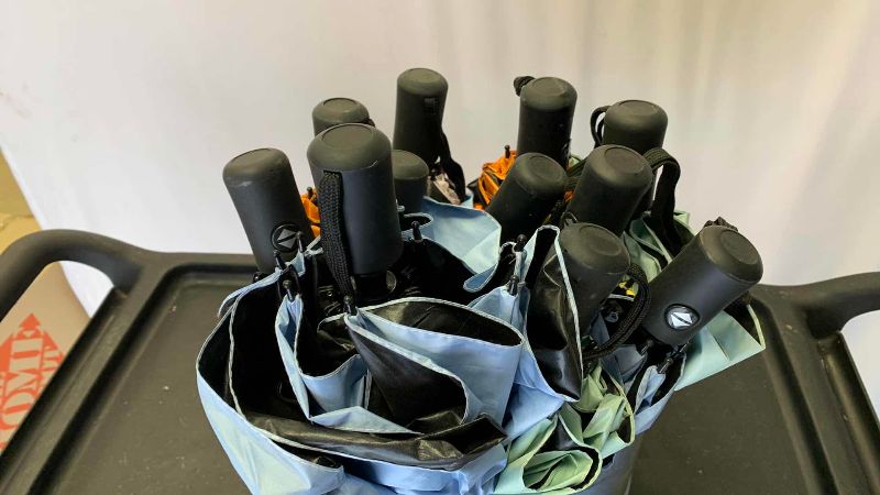 Photo 1 of CONTAINER OF UMBRELLAS