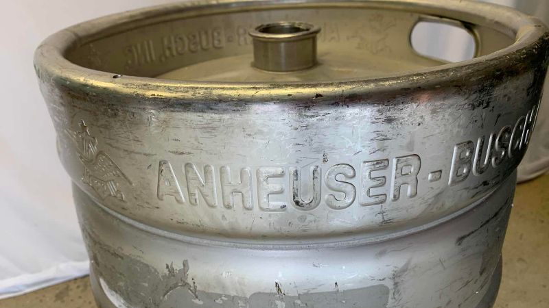 Photo 1 of ANHEUSER BUSCH INC. FULL SIZE BEER KEG