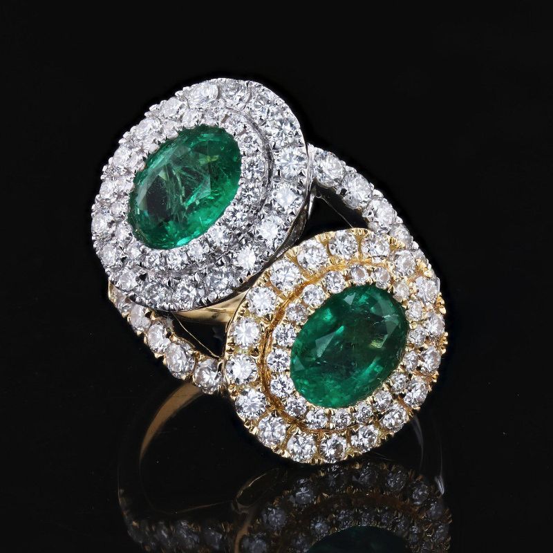 Photo 1 of 2.43ctw Emerald and 1.77ctw Diamond 18K Yellow and White Gold Ring (APPROX SIZE 6-7) W/MSRP APPRAISAL RN030504
