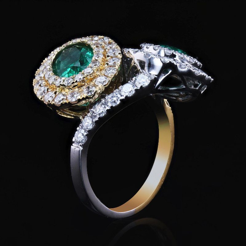 Photo 3 of 2.43ctw Emerald and 1.77ctw Diamond 18K Yellow and White Gold Ring (APPROX SIZE 6-7) W/MSRP APPRAISAL RN030504
