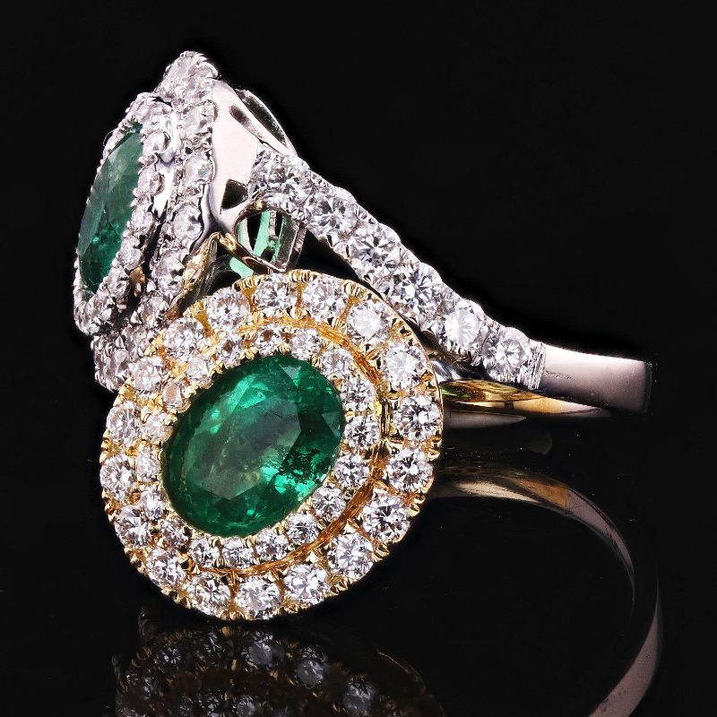 Photo 2 of 2.43ctw Emerald and 1.77ctw Diamond 18K Yellow and White Gold Ring (APPROX SIZE 6-7) W/MSRP APPRAISAL RN030504
