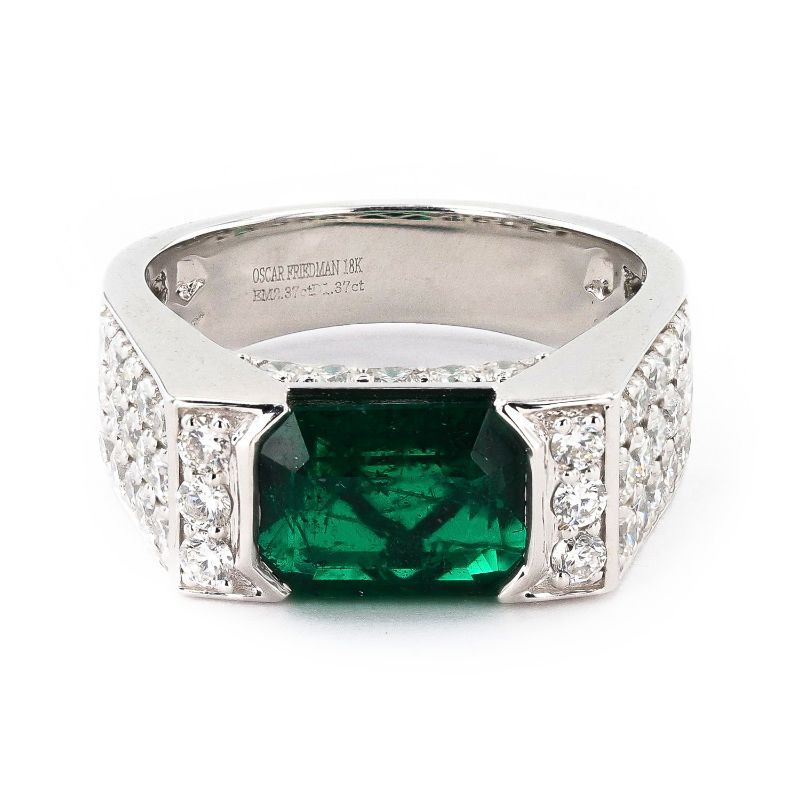 Photo 1 of 2.37ct Emerald and 1.37ctw Diamond 18K White Gold Ring (APPROX SIZE 6-7) W/MSRP APPRAISAL RN034004
