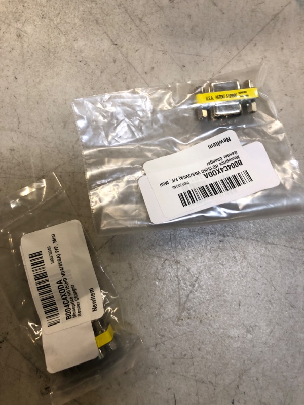 Photo 1 of Monoprice HD15(HD VGA/SVGA) F/F, Mini Gender Changer 2 pack