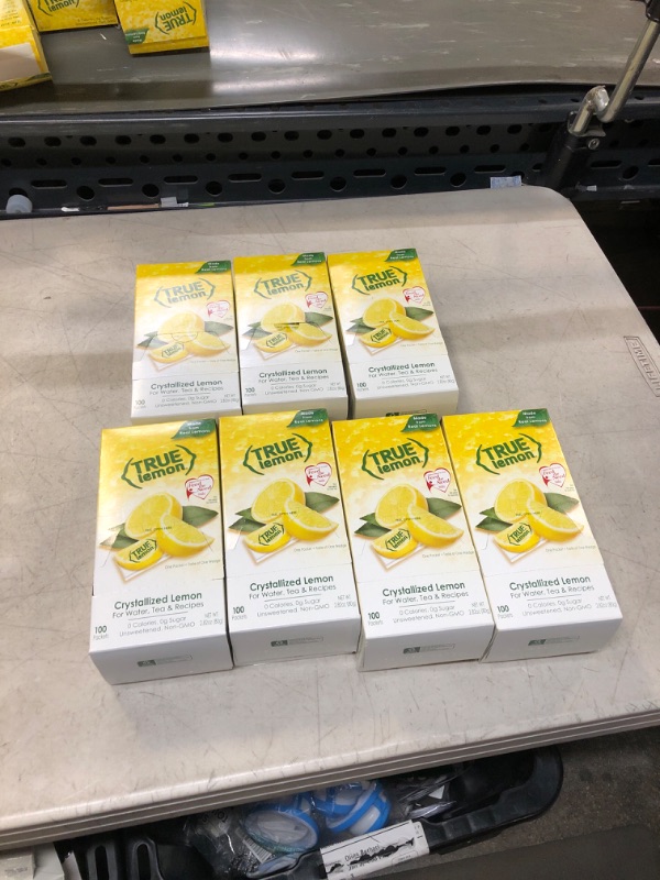 Photo 2 of (100 Packets) True Lemon Sugar Free, On-The-Go, Caffeine Free Powdered Drink Mix ( PACK OF 7) ( EXP: 02/04/24)