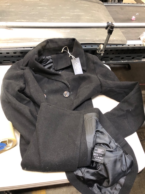 Photo 1 of BLACK THICK COAT ( SIZE:LARGE ) 