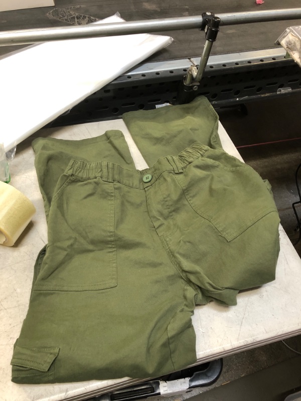 Photo 1 of GREEN WIDE CUT PANTS ( MED) 