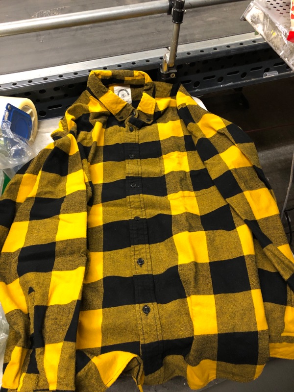 Photo 1 of BLACK AND  YELLOW PLAID LONG SLEEVE TOP ( SIZE:XL) 