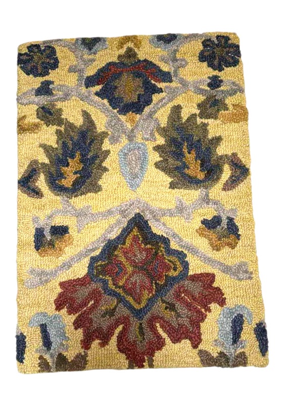 Photo 1 of SAFAVIEH HERITAGE BLOSSOM FLOOR RUG 2’ x 3’