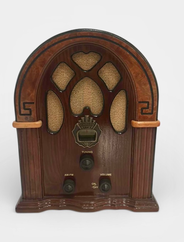 Photo 1 of CROSLEY RADIO 10.75”