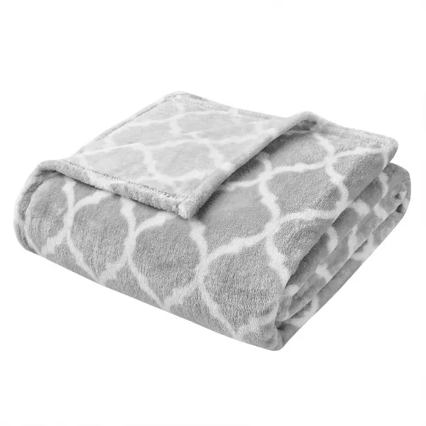 Photo 1 of 60"x70" Oversized Ogee Throw Blanket - Madison Park
