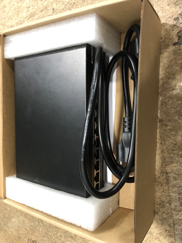 Photo 2 of Aumox 8 Port Gigabit PoE Switch, 8 Port PoE 120W, Gigabit Ethernet Unmanaged Network Switch, Plug and Play, Sturdy Metal Housing, Traffic Optimization