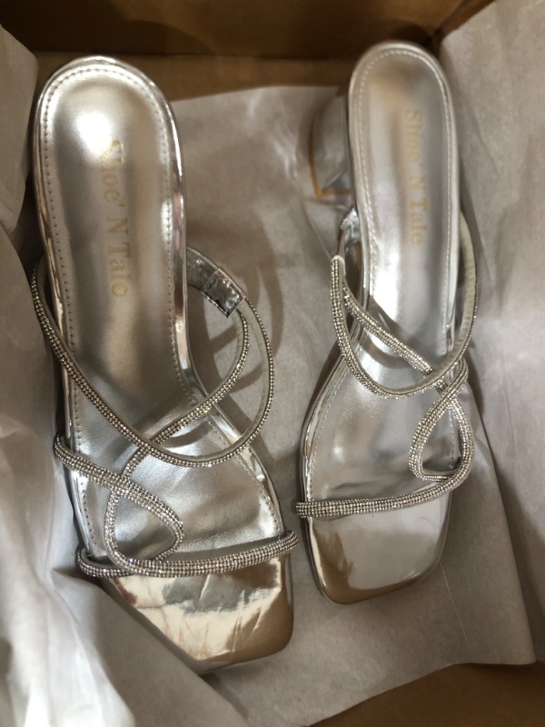 Photo 1 of SILVER HEELS SIZE 8.5 