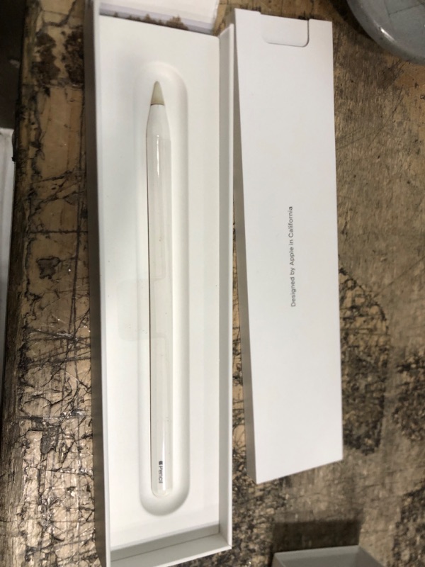 Photo 3 of Apple Pencil (2nd Generation)