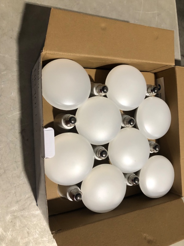 Photo 2 of ***USED - UNABLE TO TEST***
Sunco Lighting 16 Pack BR40 LED Light Bulbs, Indoor Flood Light, Dimmable, 6000K Daylight Deluxe, 100W Equivalent